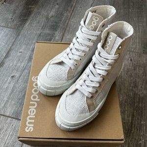 GOODNEWS sneakers, size 38